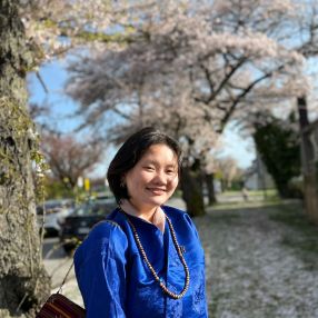 Pema, Babysitter in Vancouver