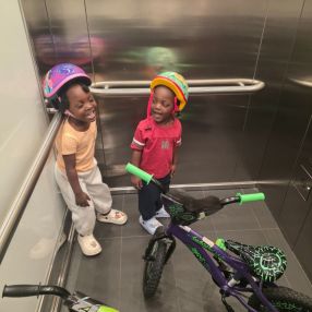 OYIBO, Family in Markham