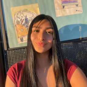 Dania, Babysitter in Vancouver