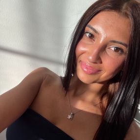 Natalia, Babysitter à Bolton