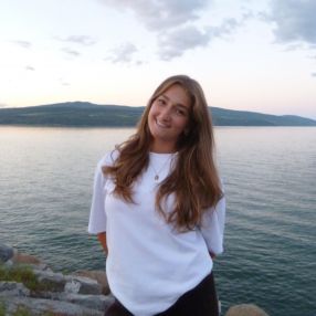 Laura, Babysitter à Sherbrooke