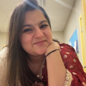 Hamedhani, Babysitter in Thorold
