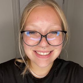 Laurie, Babysitter à Longueuil