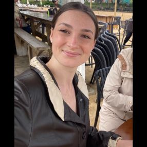 Ambre, Babysitter à Ottawa