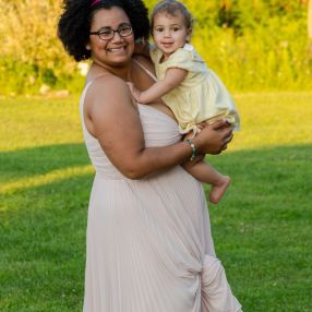 Kassandra, Famille à Leduc