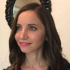 Simona, Babysitter in Coquitlam