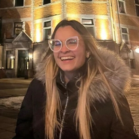 Orianna, Babysitter in Montreal