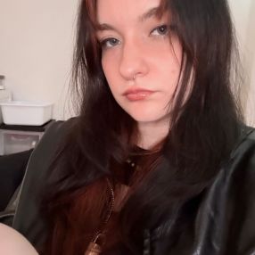 Charlee, Babysitter in Boisbriand