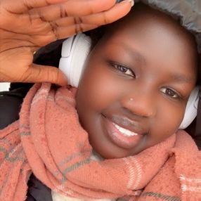 Nyamal, Babysitter in St. John's