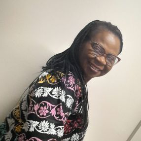 Ikem, Babysitter in Regina