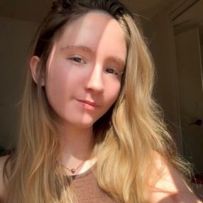 Jade, Babysitter à Trois-Rivières