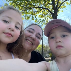 Erin, Family in Toronto