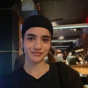 Keerat, Babysitter à Kingston