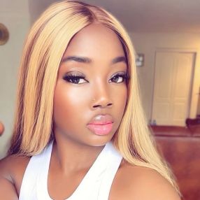 Aminata grace, Babysitter in Milton