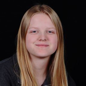 Madi, Babysitter in Steinbach
