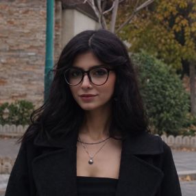 Aylin, Babysitter in Coquitlam