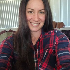 Tia, Babysitter à Moncton