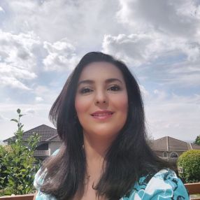 Zahra, Babysitter in Coquitlam