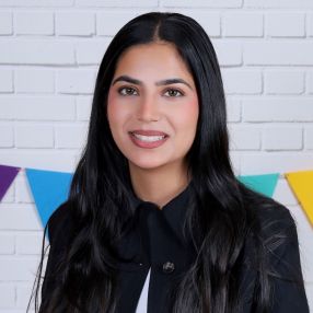 Yasmee, Babysitter in Brampton