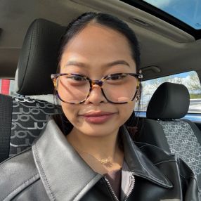 Jas, Babysitter in Vernon