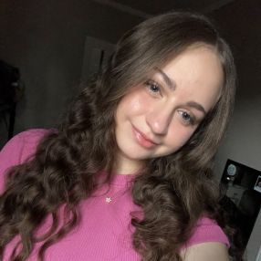 Enjy, Babysitter à Oshawa