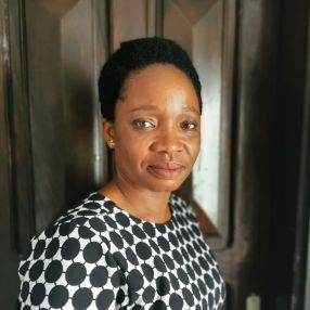 Adjouavi Yvette, Babysitter in Saskatoon