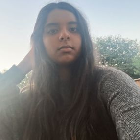 Nimra, Babysitter à Brant