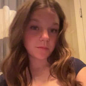 Mckenna, Babysitter in Fort Saskatchewan