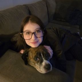 Arielle, Babysitter à Blainville