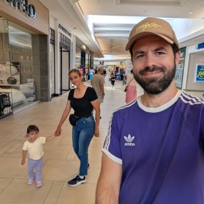 Andrzej, Famille à Richmond Hill