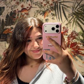 Ayda, Babysitter à Coquitlam