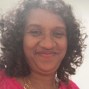 Sudarshini, Babysitter à Pickering