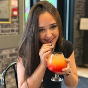Kaitlyn, Babysitter in Simcoe