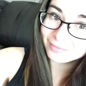 Shay, Babysitter à Stony Plain