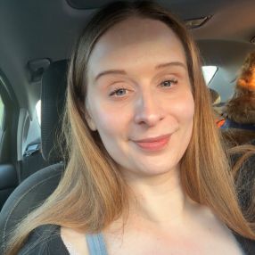 Maddy, Babysitter in Nanaimo