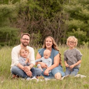 Victoria, Family in Waterloo