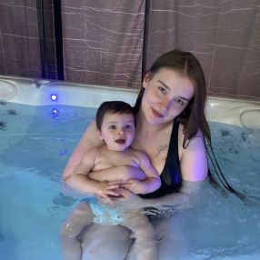 Katelynn, Family in Châteauguay