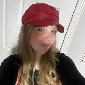 Teegan, Babysitter à St. Catharines