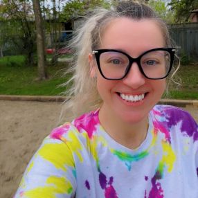 Nicole, Babysitter in Barrie