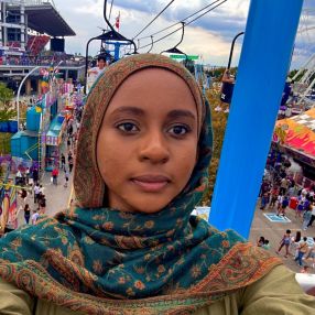 Hanifa, Babysitter à Waterloo