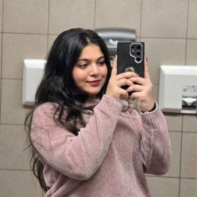 Rahi, Babysitter à Brampton
