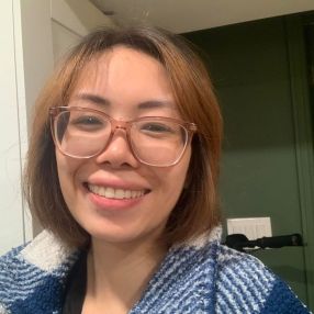 June, Babysitter à Toronto