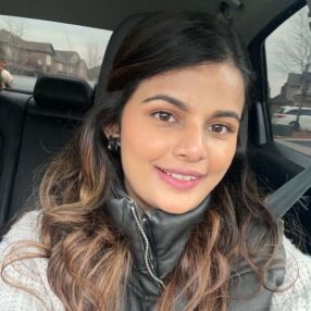 Priya, Babysitter à Brampton