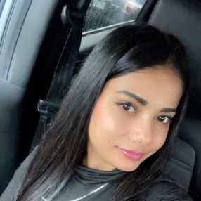 Vishali, Babysitter à Blainville