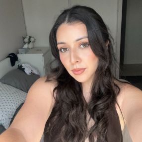 Valerie, Babysitter à Mississauga