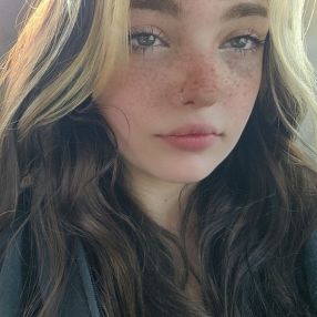 Madison, Babysitter à Spruce Grove