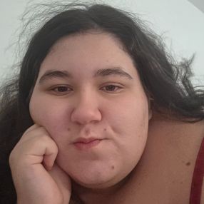 Ève, Babysitter in Joliette