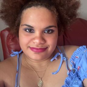Chabely, Babysitter à Montreal