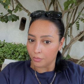 Mounia, Babysitter à Québec