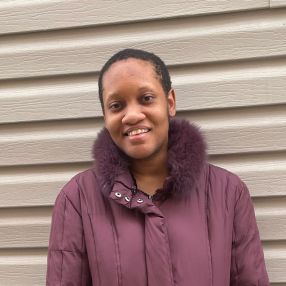 Aimalohi, Babysitter à Calgary